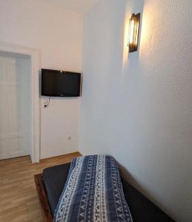 Bernburg Apartment | VILLA LINDENECK ECONOMY