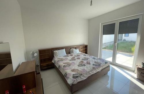 Donje Gadimlje Villa | Villa Llabjani