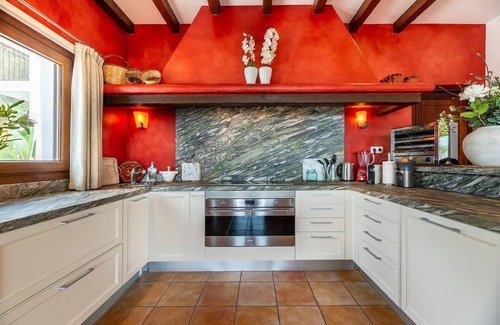 Sant Carles de Peralta Villa | Villa 'Llosas De Dalt' with Sea View, Wi-Fi and Air Conditioning