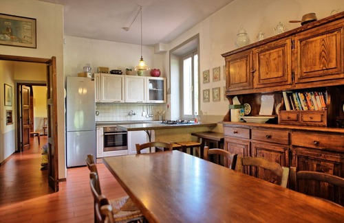 Subbiano Villa | Villa Lo Scoiattolo - Holiday Country Villa with private swimming pool in Casentino Valley, Tuscany