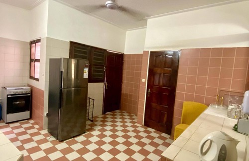 Lome Villa | Villa located in a peaceful setting just 10 minutes from the airport