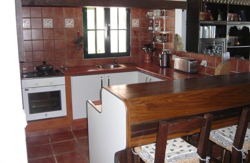 Picarral Villa | Villa located in Algavre in the heart of a typical Portuguese village