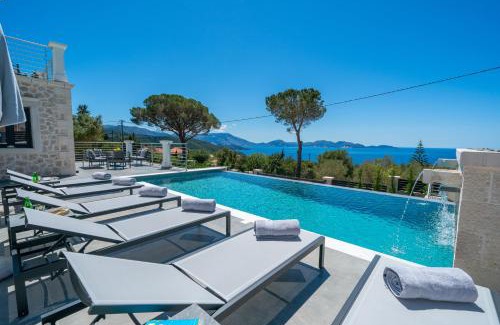 Tzamarelata Villa | Villa Loel