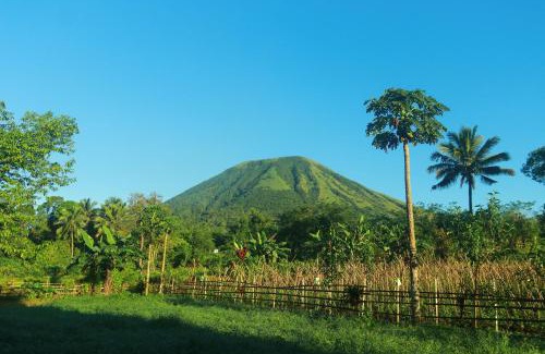 Tomohon Villa | Villa Lokon Tomohon