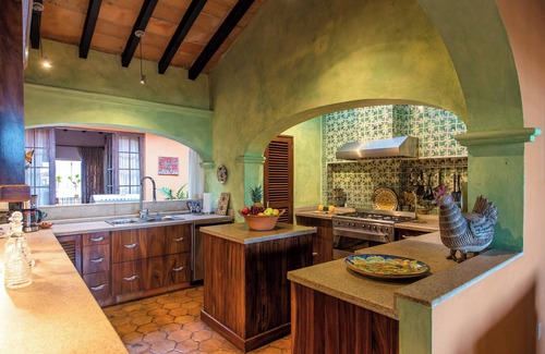 Romantic Zone Bed & Breakfast | Villa Lola - an Adults Only Bed & Breakfast