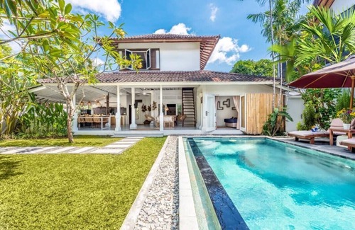 Nakula Villa | Villa London - 4BDR quiet, pool, prime location