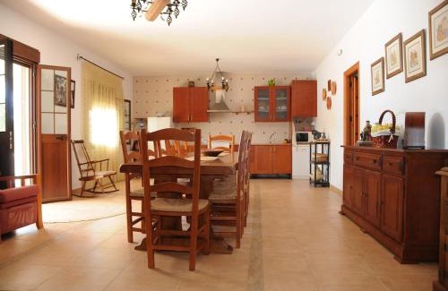 Badolatosa Villa | Villa los Solares