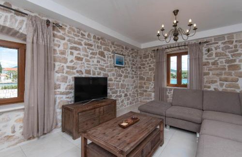 Loviste Villa | Villa Loviste Paradise