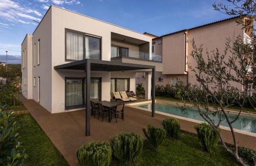 Turanj Villa | Villa Lu-Ma