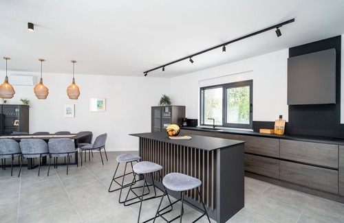 Cilipi Villa | Villa Luce