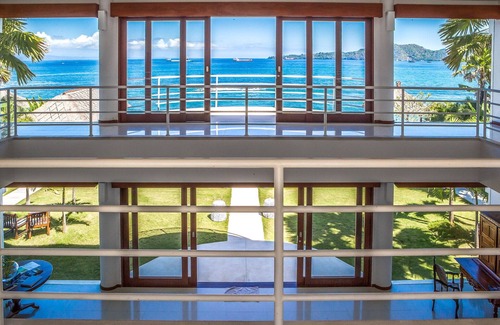 Candi Dasa Villa | Villa Lucia, Bali - White, Bright and Stunning!