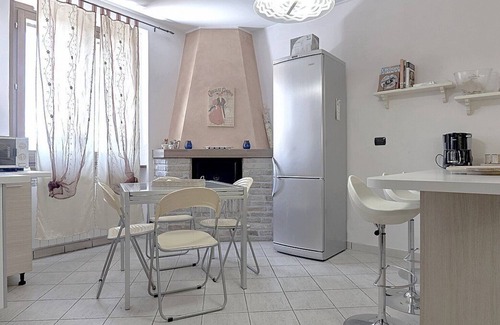 Valtopina Villa | Villa Lucinda: An elegant and welcoming two-story villa situated in a quiet location, surrounded by a wonderful garden, with Free WI-FI.