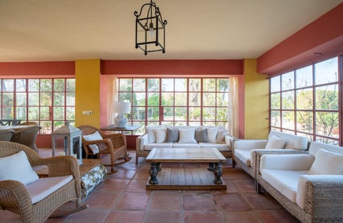 Moron de la Frontera Villa | Villa Lucrecia