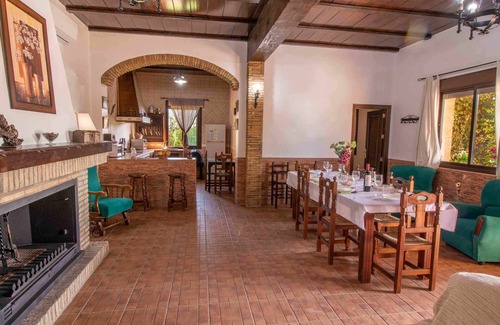 La Lantejuela House | Villa Lucrecia Holiday Home in Lantejuela, Seville Countryside