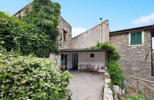 Vezzi Portio Villa | Villa 'Luisa' with Sea View, Shared Terrace and Wi-Fi