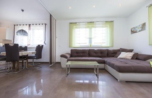 Nedescina Villa | Villa Luka Nedešćina