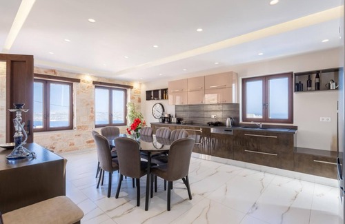 Megala Chorafia Villa | Villa Lulla - Four Bedroom Villa, Sleeps 10