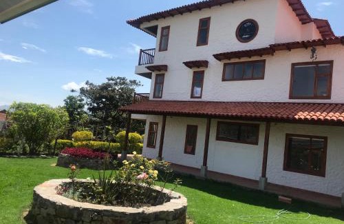 Tibasosa Bed & Breakfast | Villa Lulu