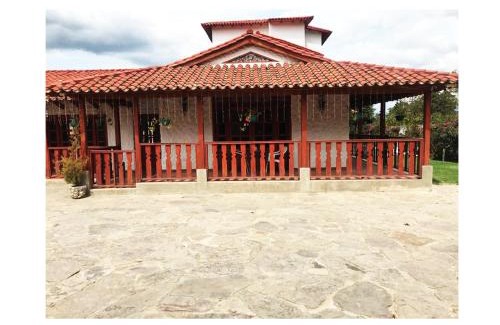 Tibasosa Bed & Breakfast | Villa Lulu