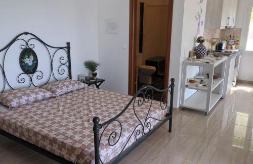 Avlakia Apartment | Villa Luna Apartment