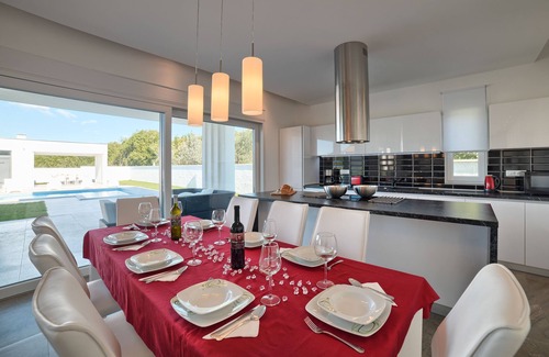 Stinjan Villa | Villa Lungera - Modern and Luxury villa for 8 persons in Pula, Croatia