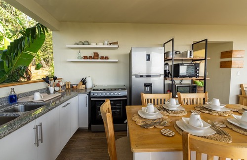 Coatepeque House | Villa Luvier