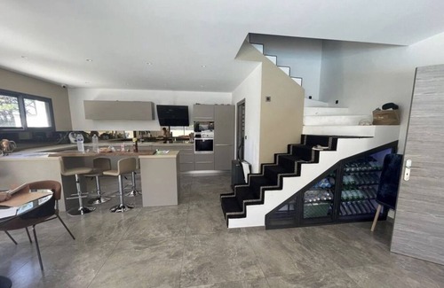 Puygiron Villa | Villa Luxe Design en Drôme Provençale