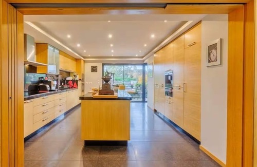 Chevreuse Villa | VILLA LUXE VALLEE DE CHEVREUSE - heated indoor pool, table tennis