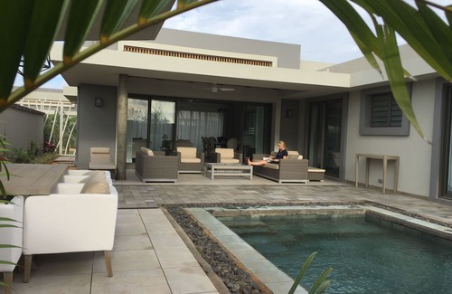Moka Villa | VILLA LUXURY 220 m2 private pool Royal Park secure quiet