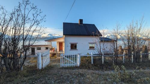 Lyngen House | Villa Lyngenfjord