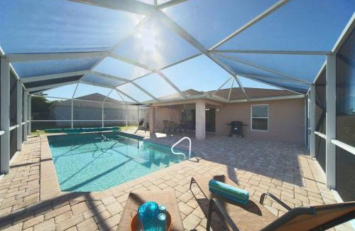 Mariner House | Villa M & M 3 bed 2 bath and a gorgeous pool