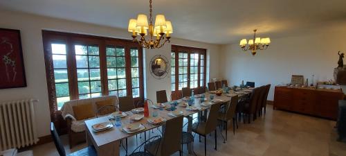 Saint-Michel-Tubœuf House | Villa Maëlla - 2 gîtes - jardin, piscine et SPA privés