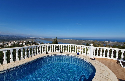 Monte Pego Villa | Villa 'Ma-Nita' with Sea View, Wi-Fi and Air Conditioning