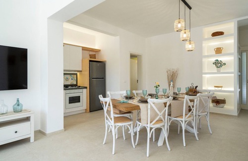 Marina di Novaglie Villa | Villa MaChri - Charming Pool Villa with Private Garden, Near the Sea