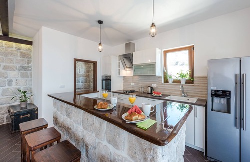 Zupa dubrovacka Apartment | Villa Made 4U - Deluxe Four Bedroom Apartment with Terrace and Sea View