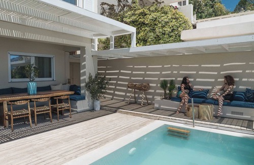 Pogonia Villa | Villa Madouri. 5 bed seafront villa with private pool