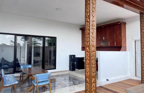 Wonosobo Villa | Villa Madukoro Asri