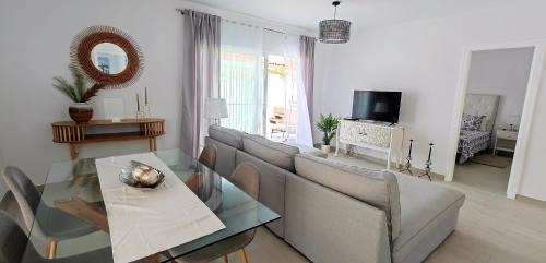 Callao Salvaje Villa | Villa Magnolia