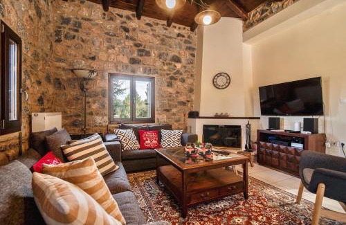 Arcadia Region Villa | Villa Mainalis