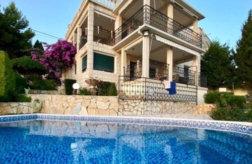 Sutomore House | Villa Maja - Holiday home