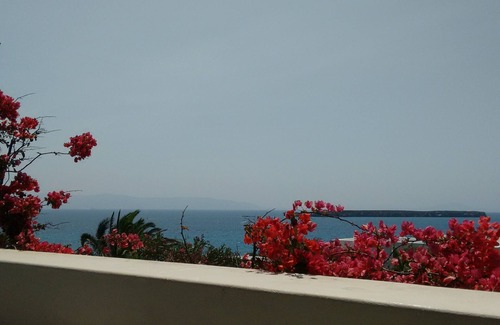 Chrissi Akti Villa | Villa Malena With Unique Sea View!