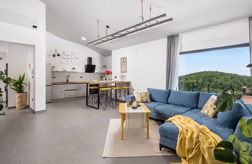 Golovik Villa | Villa Mantis for 6 people with sea view and private pool