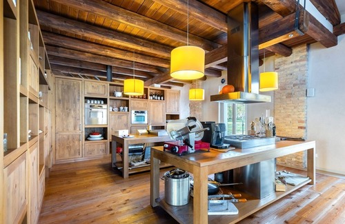 Monforte d'Alba Villa | Villa Manzoni, Luxury Cottage