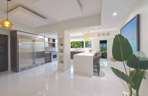 Eastern Road House | Villa Mar Y Sol, Nassau - Sea and Sun Vacation