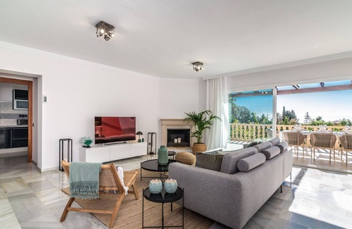 Urbanizacion el Rosario Villa | Villa Marbella, 5 bedrooms, 10 persons