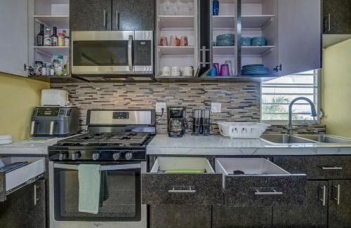 Playa Fortuna House | Villa Marbella - Ocean Views & Private Pool