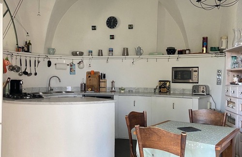 Vasia House | Villa 'MARCELLO'; 400 year old olive press, free view of the sea
