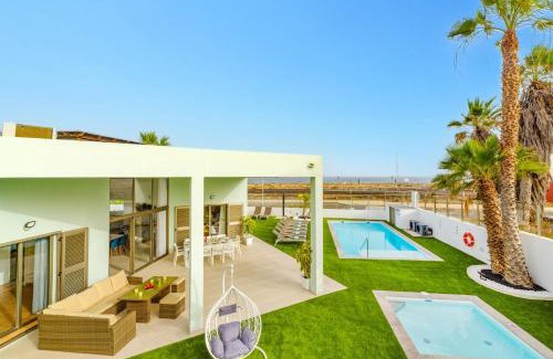 Costa de Antigua Villa | Villa Maresia by Villa Plus