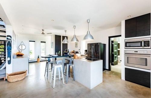 Rio Seco Apartment | Villa Marfil