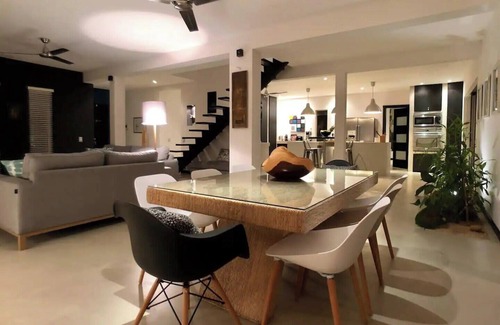 Rio Seco Apartment | Villa Marfil